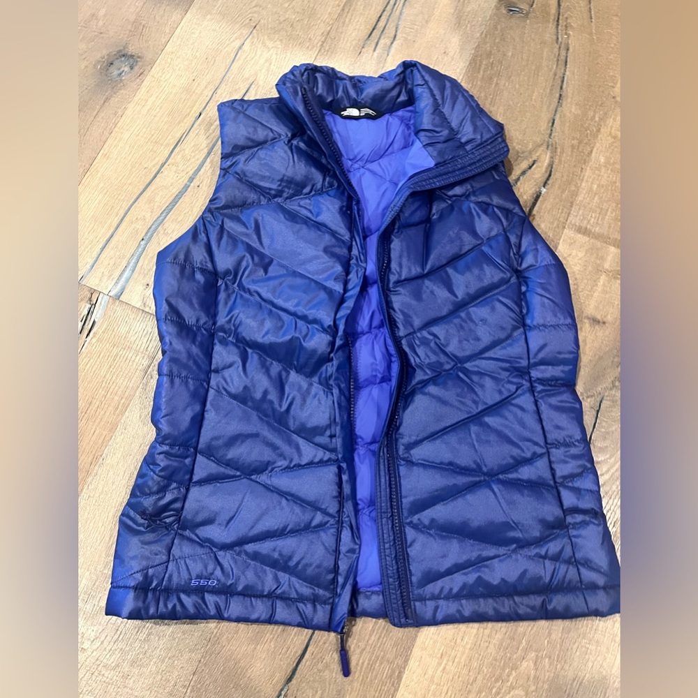 North face women’s vest size small